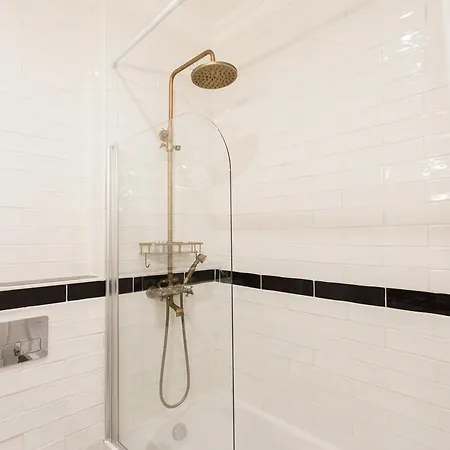 Dom Dinis Apartment *